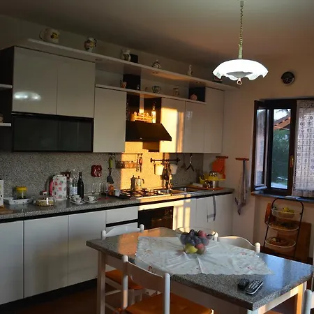 Rosa Apartment